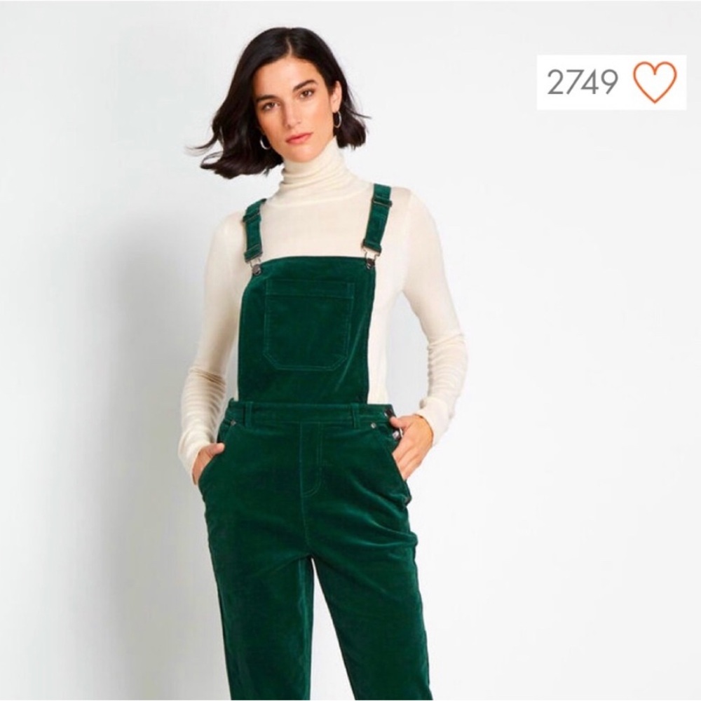 Modlcloth potluck green corduroy overalls size Large NWT